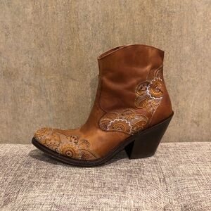 Dan Post Brown Western Ankle Booties